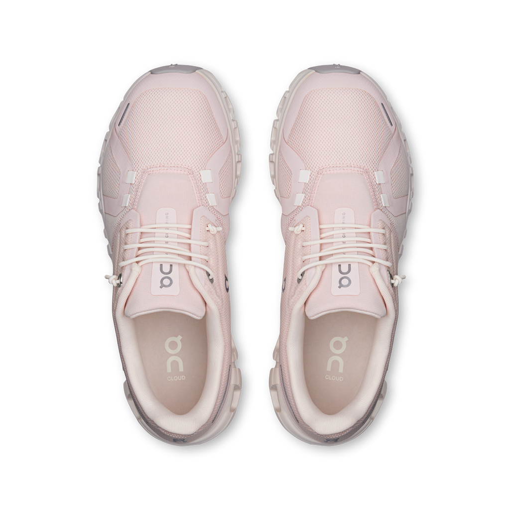 On Running Women's Cloud 6 in Salt/Gardenia