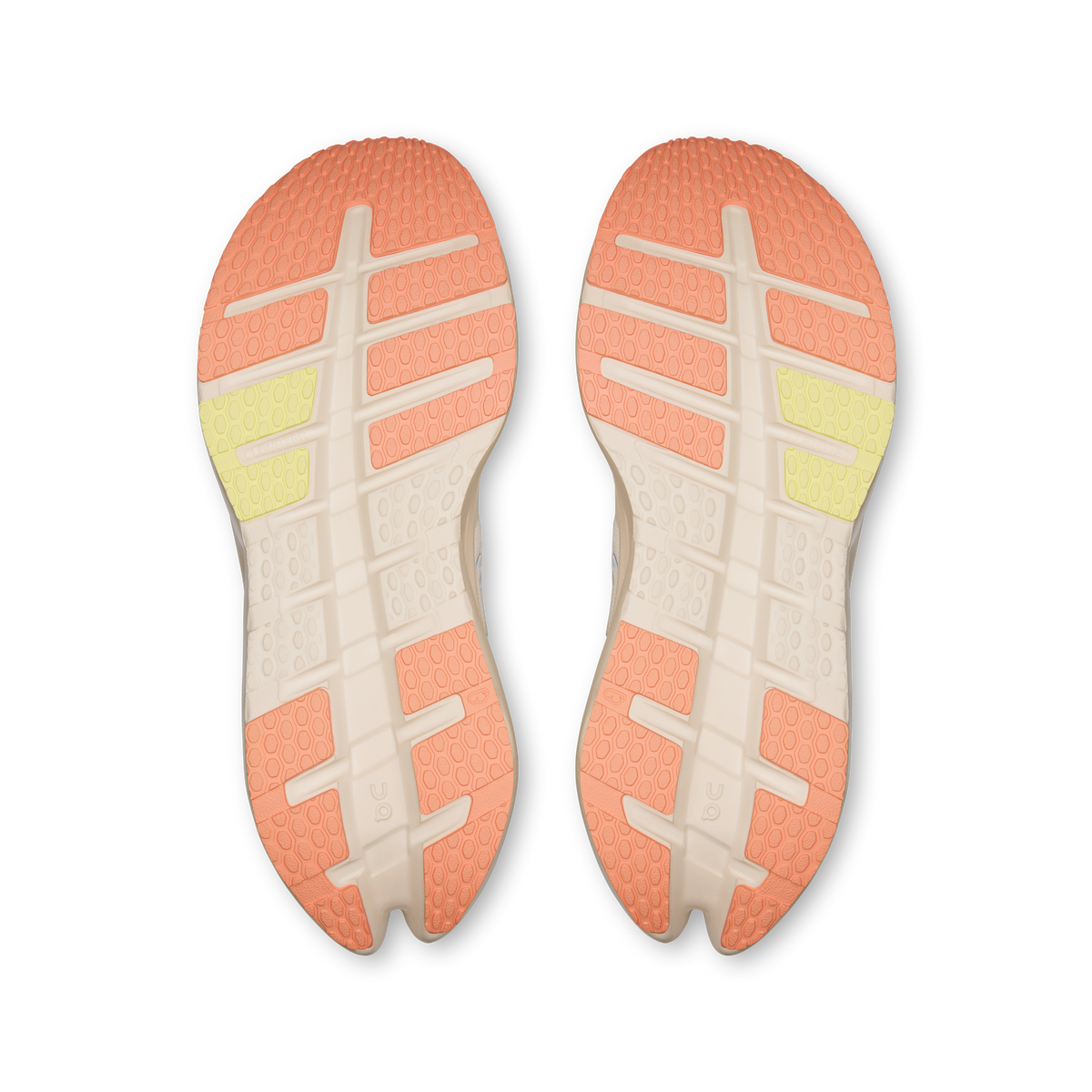 On Running Women's Cloudrunner 3 in Ivory/Dew