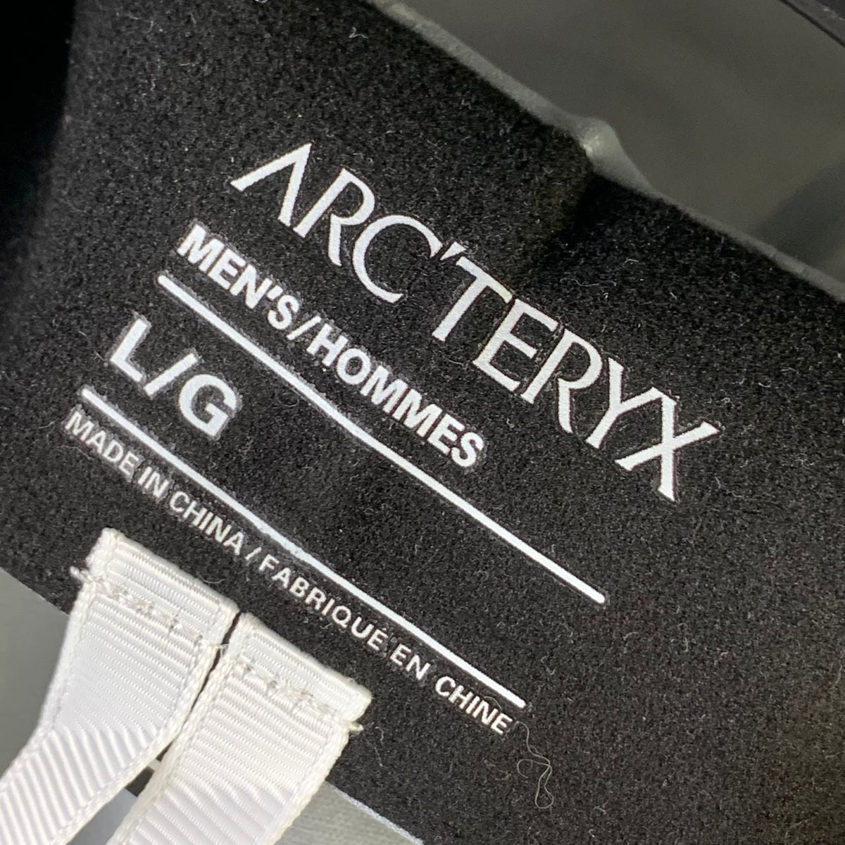 Arc’teryx Alpha SV Jacket ‘White’