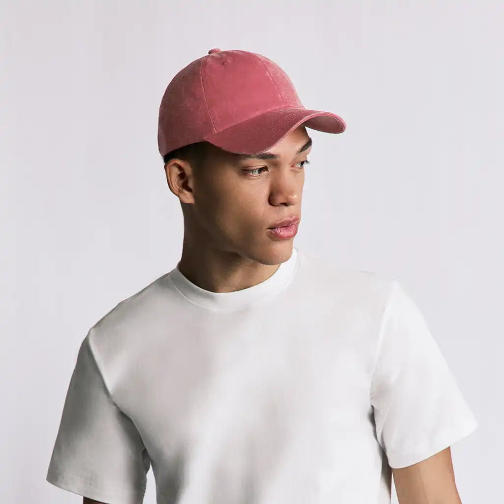 CRIMSON RED VINTAGE CAP