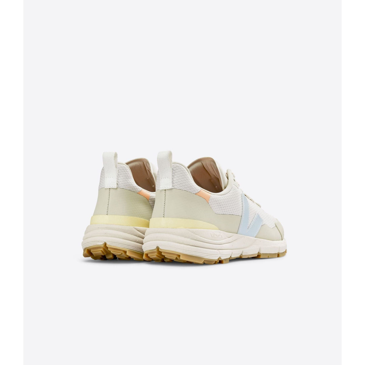 Veja Women's Dekkan Alveomesh in Gravel Ice