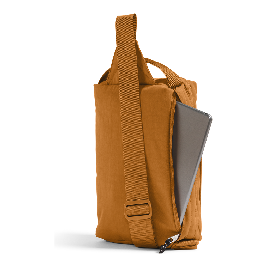 The North Face Berkeley Field Bag in Timber Tan Black