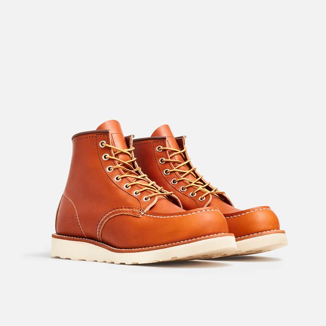 Red Wing Men's Classic Moc 6-Inch Boot in Oro Legacy Leather