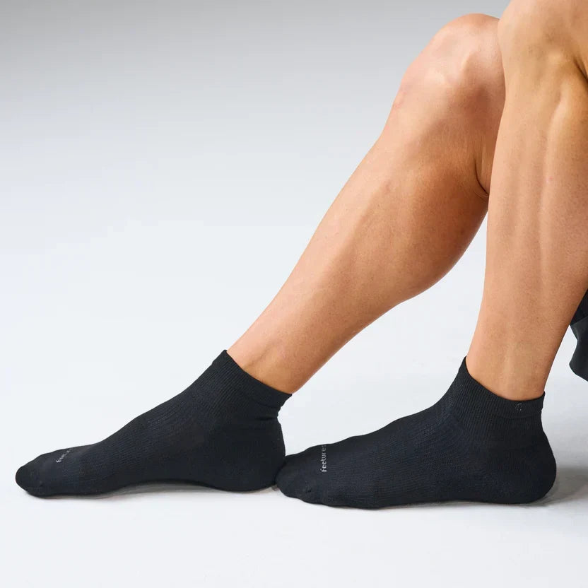 Feetures Therapeutic Max Cushion Quarter Sock