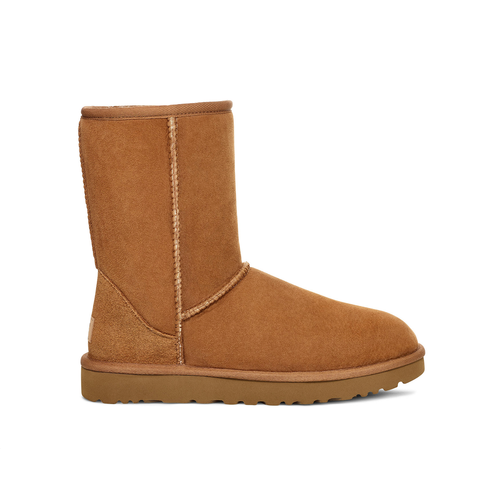 UGG Women's Classic Short II Boot in Chestnut