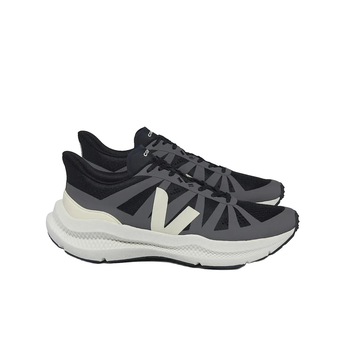 Veja Women's Condor 3 Engineered Mesh in Black Calcaire