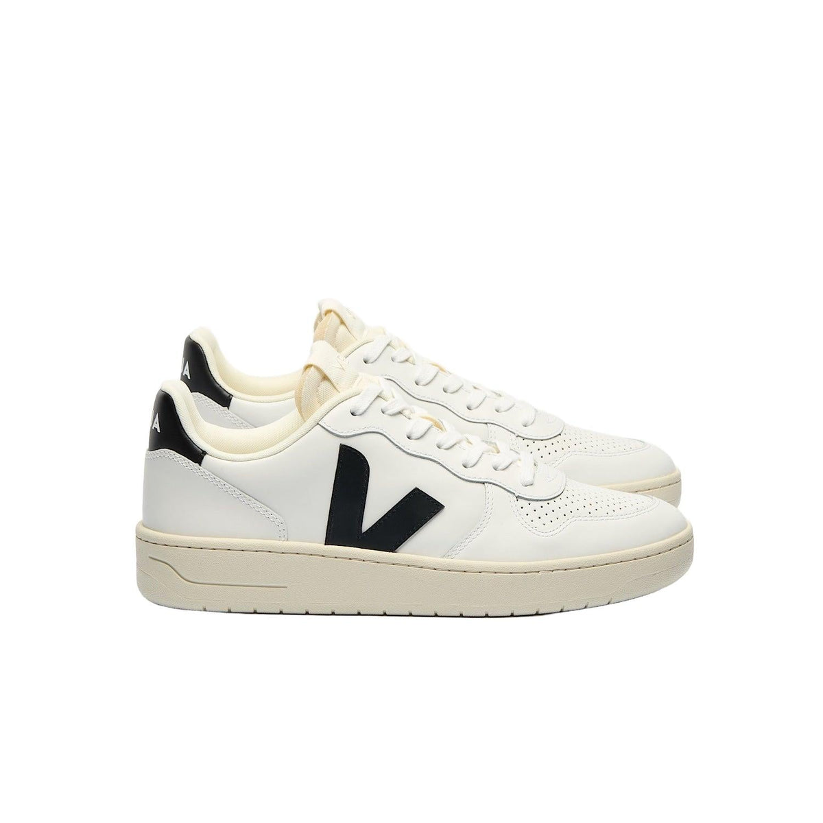 Veja Men's V-10 Prime Leather in White Black