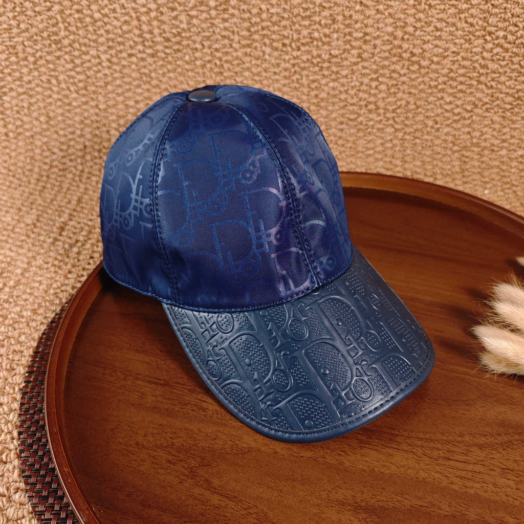 DIOR Oblique Leather Brim Baseball Cap
