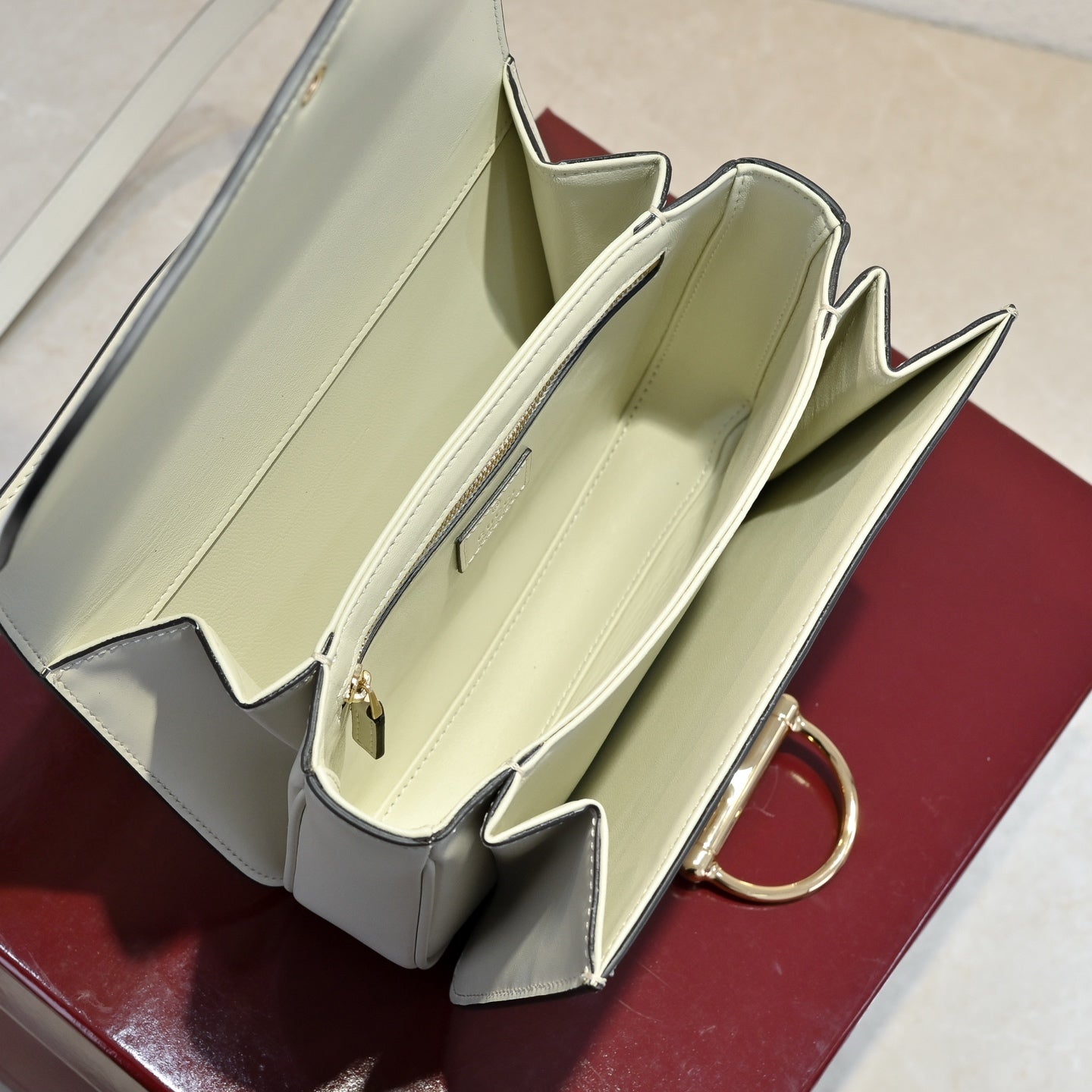 Gucci Sienna Shoulder Bag – 846705